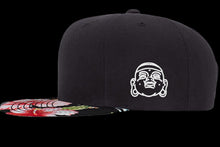 Load image into Gallery viewer, LS Scratchy Buddha -Hawaiian Pattern Crown Split
